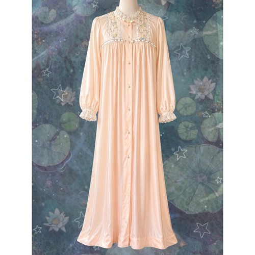 Vintage peach satin nightgown - peach,